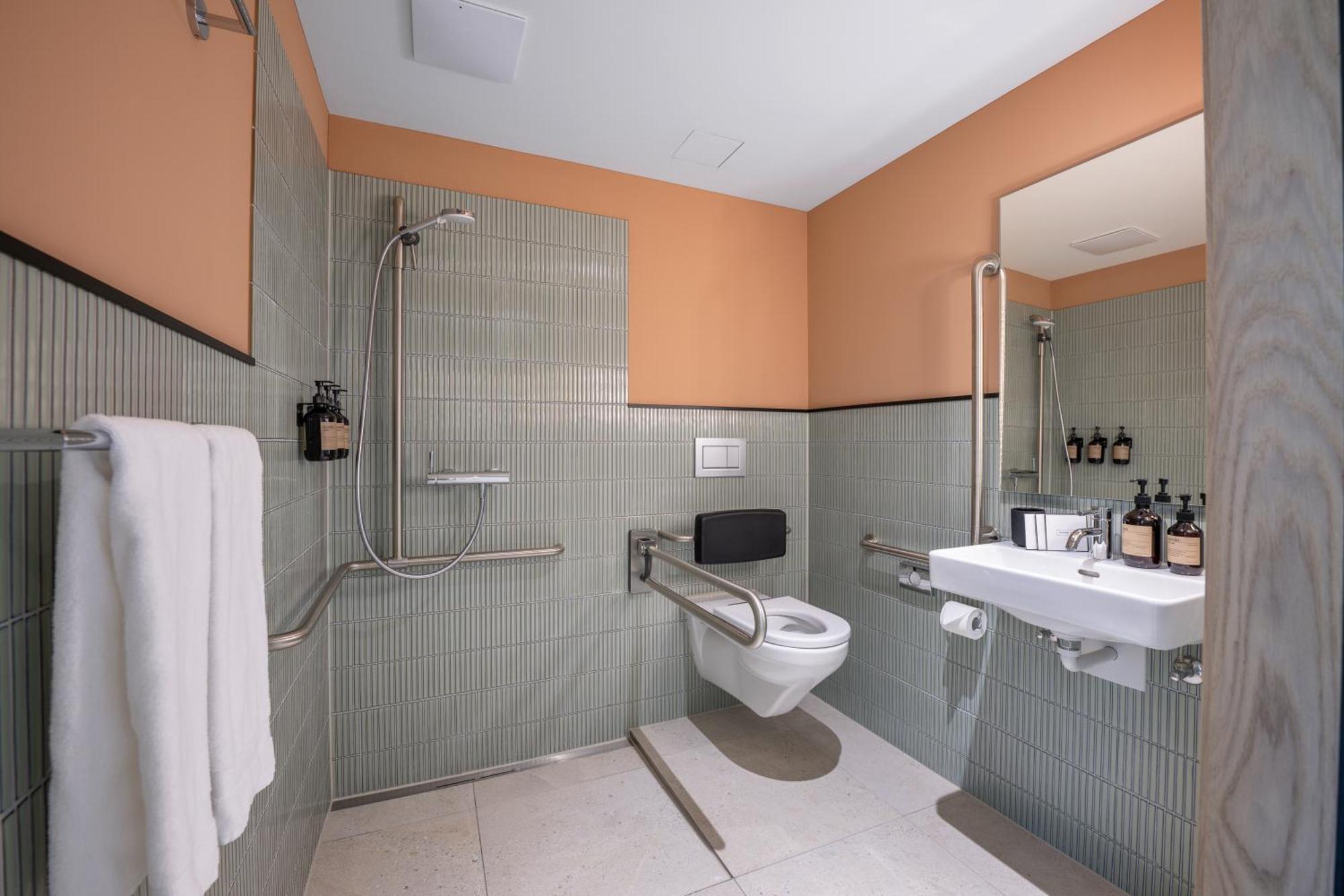 The Yarn Hotel Horgen Luaran gambar